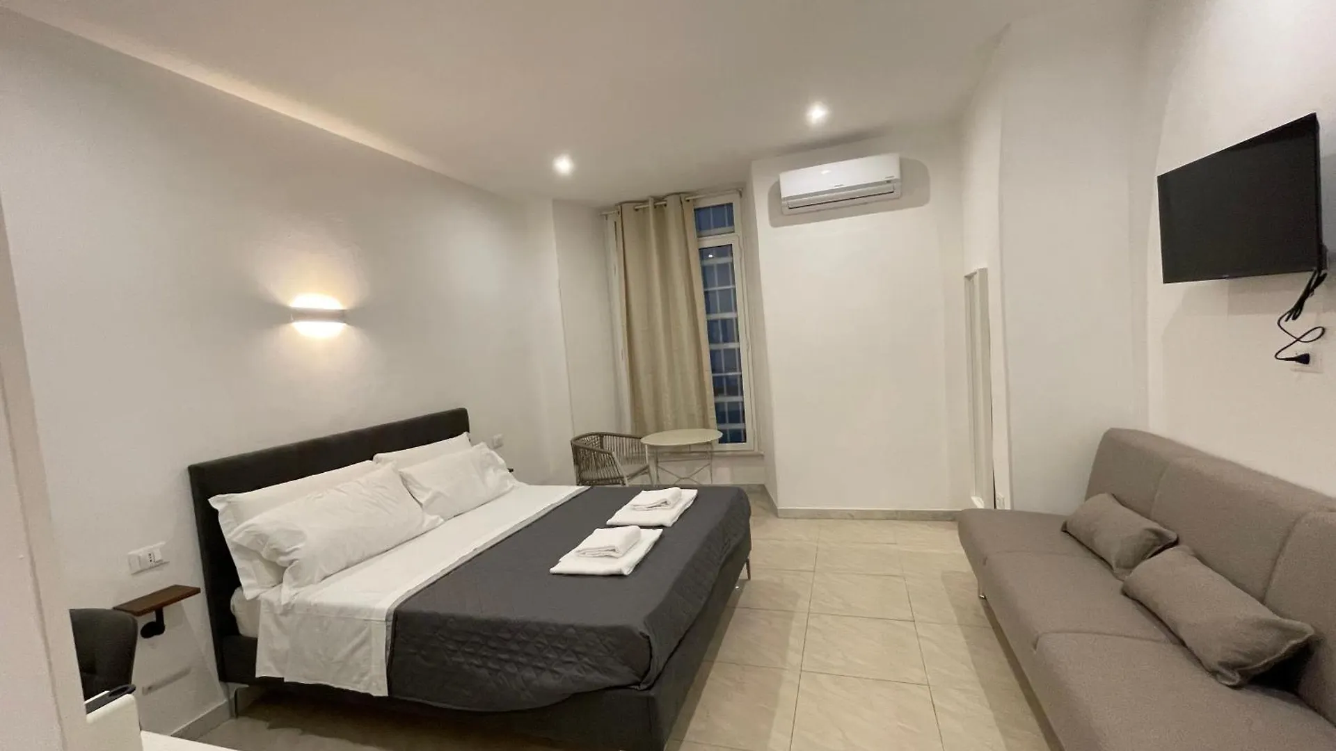 The Room 115 Rome Italy